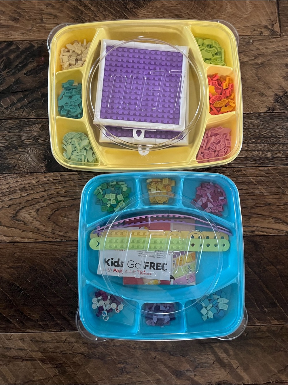 Lego Dots Bracelet Kit and Message boards